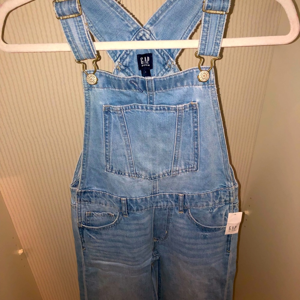 NWT Trendy GAP girls size Large (10) medium wash wide leg overalls